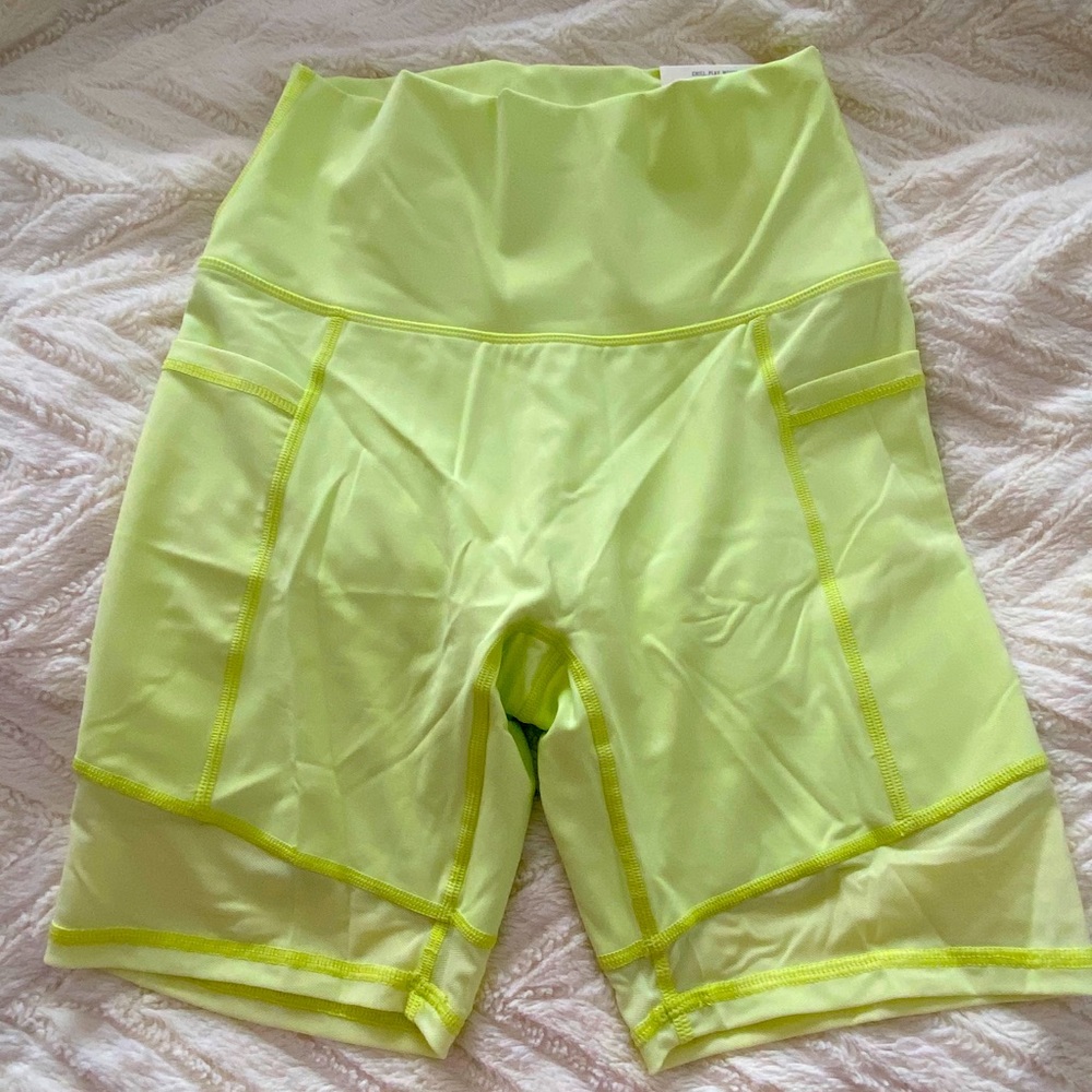 NWT Aerie Neon Green High Rise Bike Short pockets